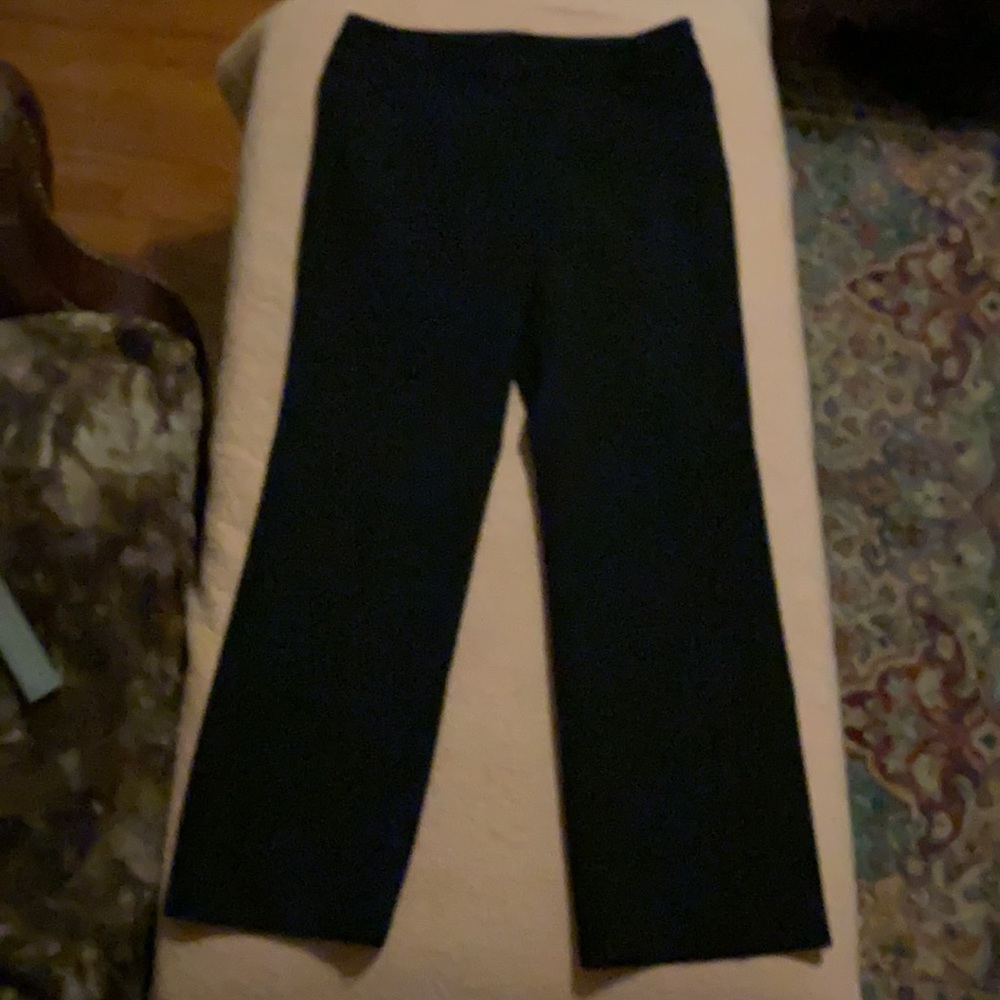 Talbots signature black pants size 4; excellent condition ( like new).